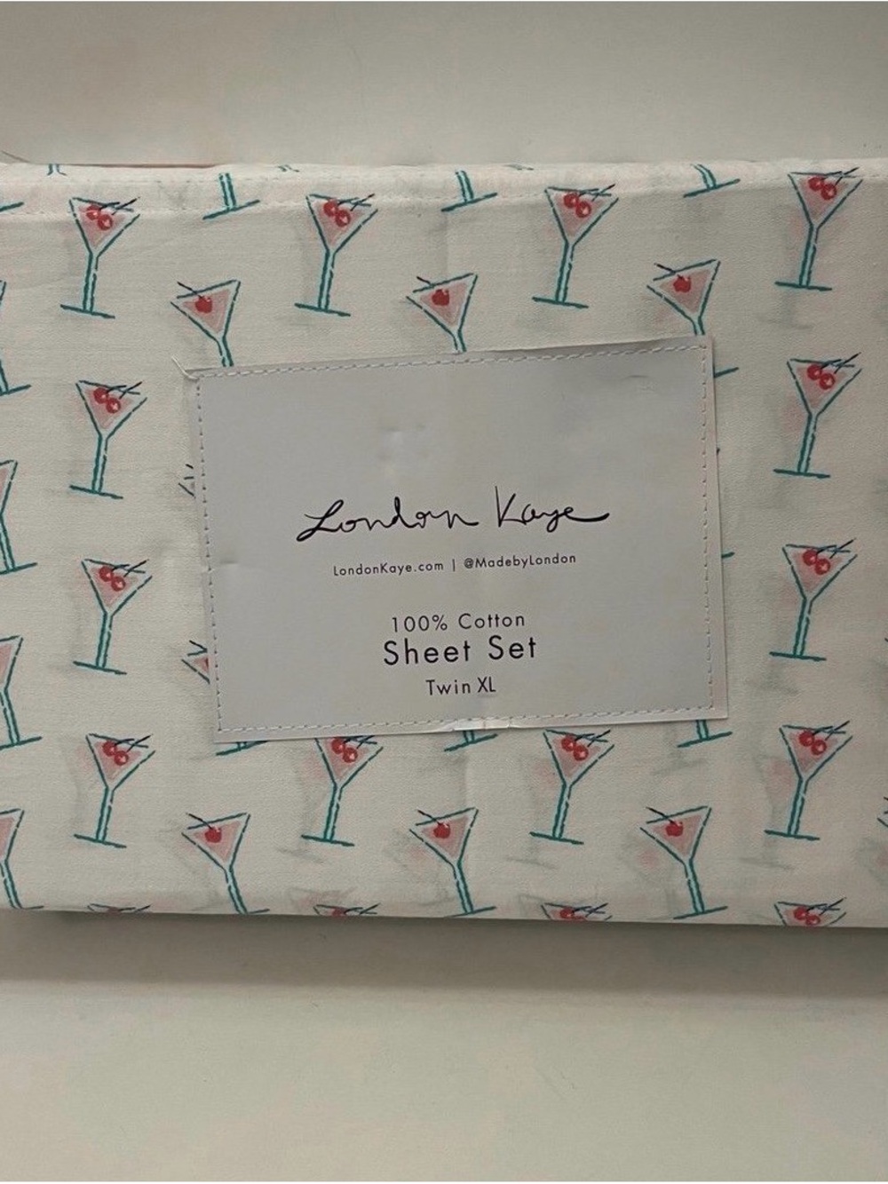 London Kaye Twin XL Size Cotton Sheet Set Martini Glasses Print White Pink Green